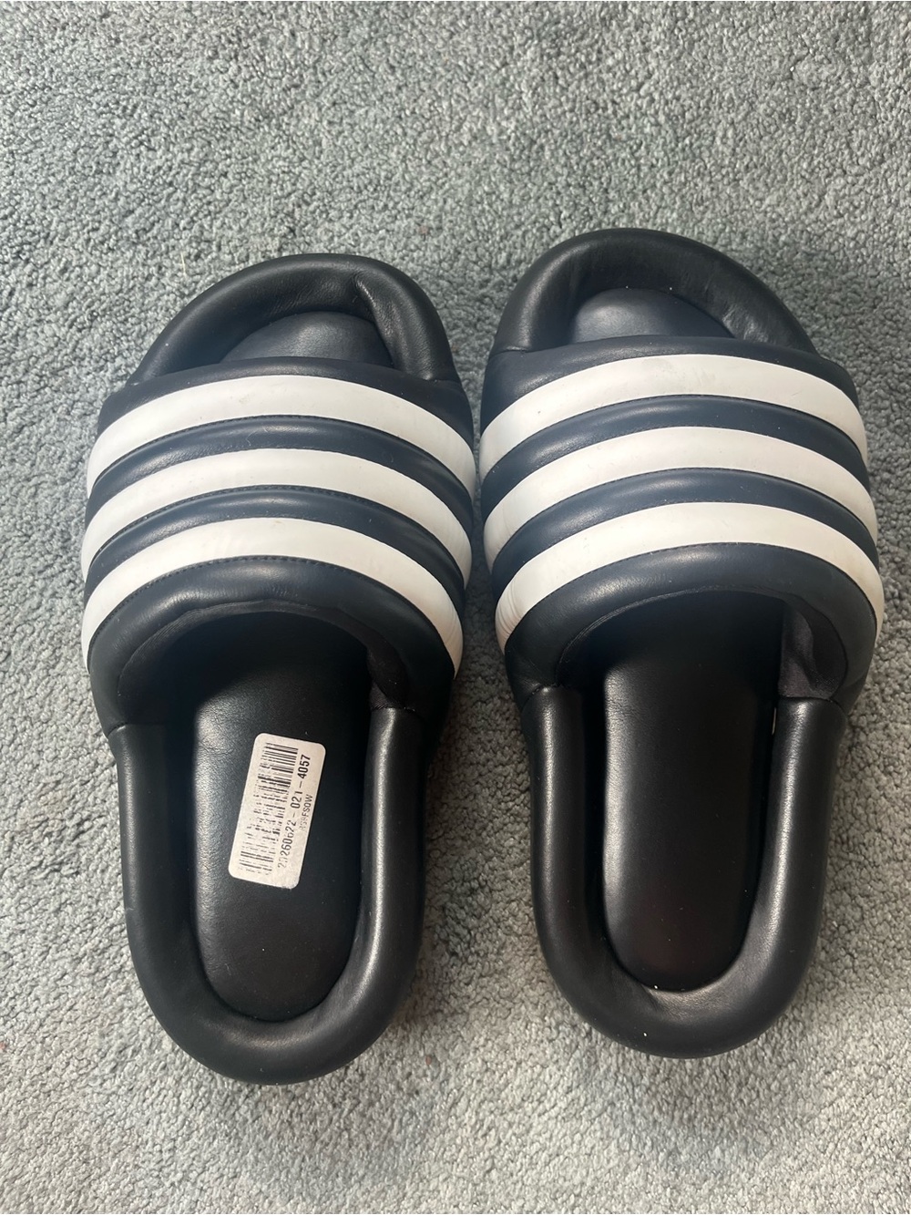 Adidas Black Slide Sandals with White Stripes Adilette 24 size 9